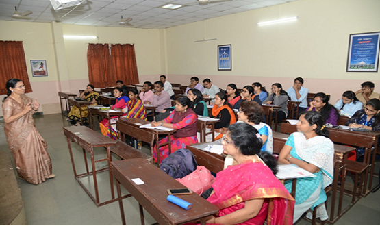 Prof. Aparajita Ojha, taking a session on Deep Learning at MIT-WPU, Pune